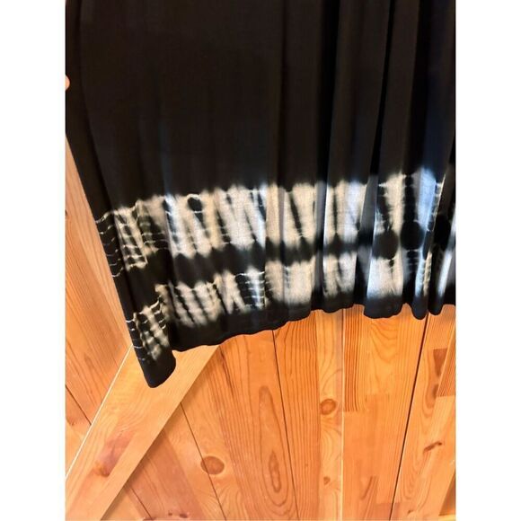 Madison Short Sleeve Dress Size Large Nwt (4186) - Picture 4 of 7